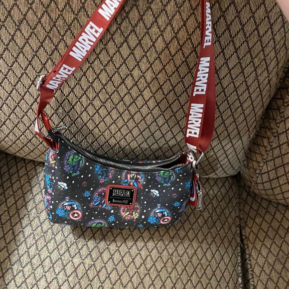 Loungefly Avengers Purse - Picture 2 of 4